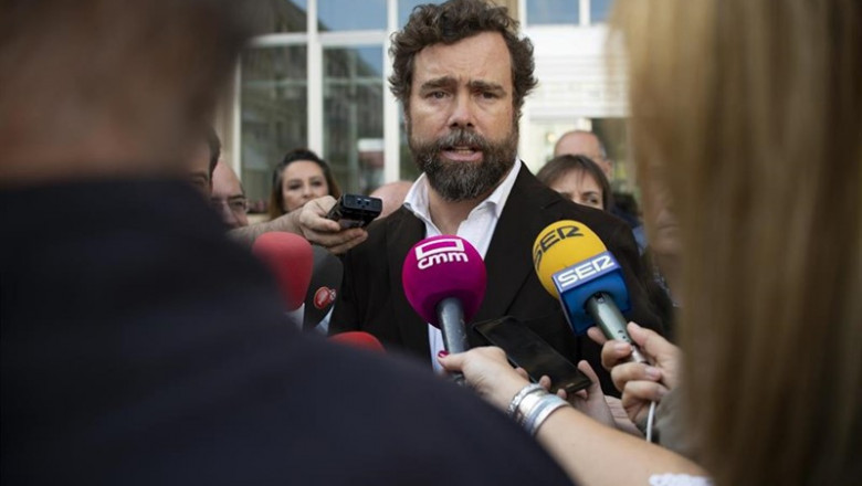 El portavoz de Vox en el Congreso de los Diputados, Iván Espinosa de los Monteros ofrece declaraciones a los medios de comunicación | Eusebio García del Castillo - Europa Press ep el portavoz de vox en el congreso de los diputados ivan espinosa de los monteros ofrece