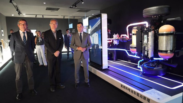 ep el presidente de la junta de andalucia juanma moreno ha visitado el parque tecnologico de