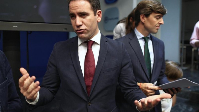 El secretario general del Partido Popular, Teodoro García Egea, atiende a los medios de comunicación al acabar la primera reunión del Comité Ejecutivo Nacional del partido tras conocerse la previsión de elecciones para el 10-N, en la que ha sido elegido d | Eduardo Parra - Europa Press ep el secretario general del partido popular teodoro garcia egea atiende a los medios de