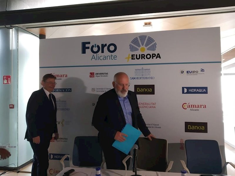 ep frans timmermans llega junto a ximo puig a la euipo