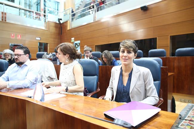ep lorena ruiz-huerta duranteplenoinvestidura de angel garrido