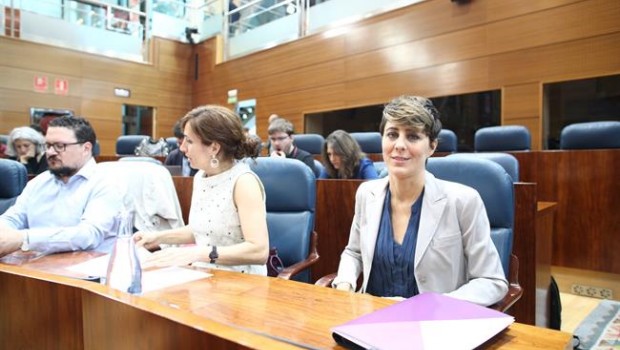 ep lorena ruiz-huerta duranteplenoinvestidura de angel garrido