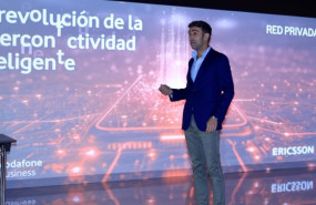 ep motor  vodafone y recalvi firman una alianza para impulsar la innovacion en el sector del