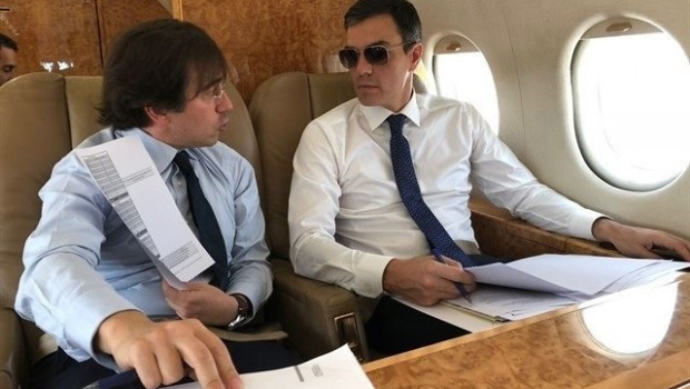 ep pedro sanchez en el falcon en imagen de archivo