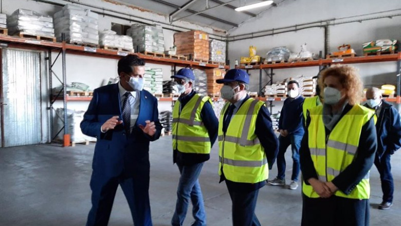 ep planas en su visita a la cooperativa pinillos segovia