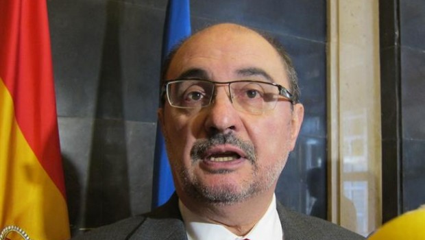 ep presidentearagon javier lamban atendiendo hoylos medioszaragoza