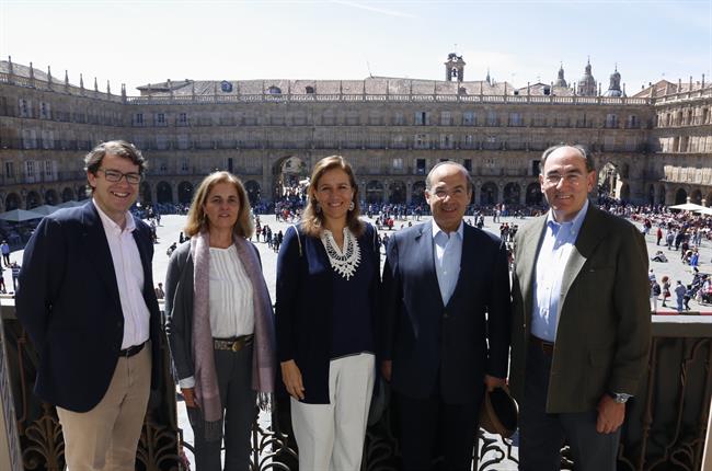 Salamanca.- Un momento de la recepción | AYUNTAMIENTO DE SALAMANCA ep salamanca- un momentola recepcion