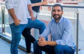 1242994 1675086425546 1242994 1675086425546