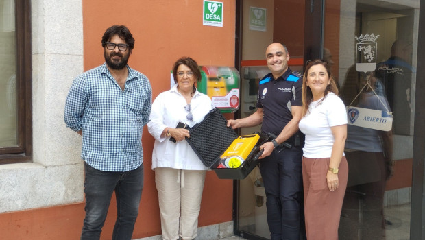 2025 07 31 el ayuntamiento de llanes se convierte en municipio cardioprotegido con 7 desfibriladores accesible las 24 horas foto1 