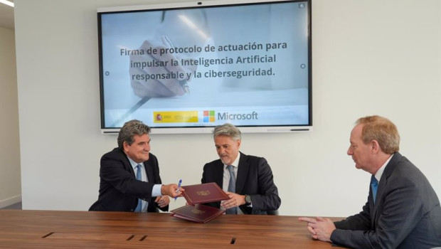 ep archivo   de izqda a drcha el ministro de transformacion digital jose luis escriva el presidente