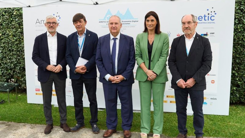 Archivo - Inauguración de la pasada edición del encuentro de AMETIC en la UIMP | Juanma Serrano - Europa Press - Archivo ep archivo inauguracion de la pasada edicion del encuentro de ametic en la uimp