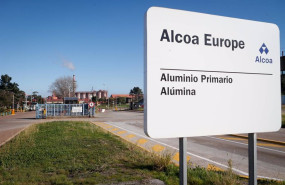 ep archivo   la fabrica de alcoa a 24 de enero de 2024 en san cibrao lugo galicia espana alcoa