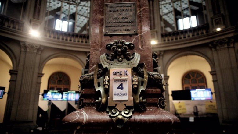 ep archivo   un calendario indica la fecha en la bolsa de madrid un dia despues de la celebracion de