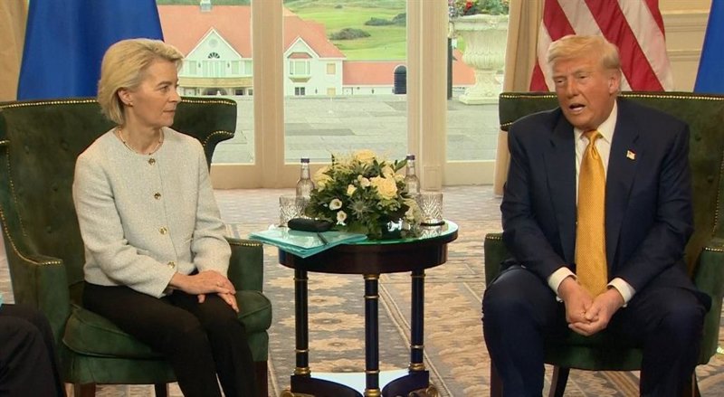 ep archivo   ursula von der leyen y donald trump en turnberry escocia