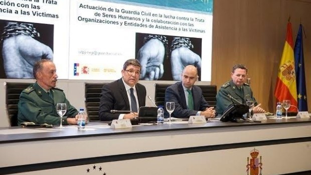 ep directorla guardia civilbalancela luchala trata