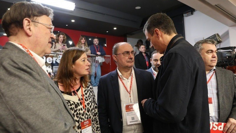 ep el presidente de aragon javier lamban en el comite federal del psoe con pedro sanchez