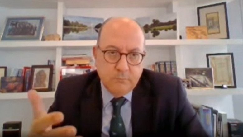 El presidente de la Asociación Española de Banca (AEB), José María Roldán, en el curso 'El sistema financiero y la crisis del Covid-19' organizado por APIE y BBVA en Santander. | EUROPA PRESS ep el presidente de la asociacion espanola de banca aeb jose maria roldan en el curso el sistema