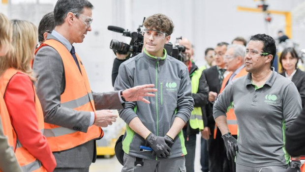 ep el presidente del gobierno pedro sanchez visita la planta de fabricacion de electrolizadores de ep el presidente del gobierno pedro sanchez visita la planta de fabricacion de electrolizadores de