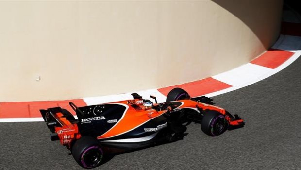 ep fernando alonso mclaren en abu dabi