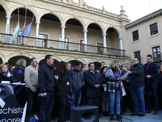 ep fotos concentracion guadixdeclaracion institucional