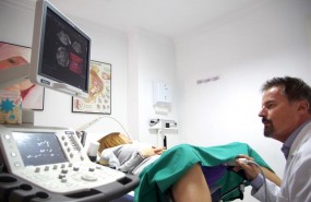 ep medico utilizandotecnicala foliculoscopia virtual