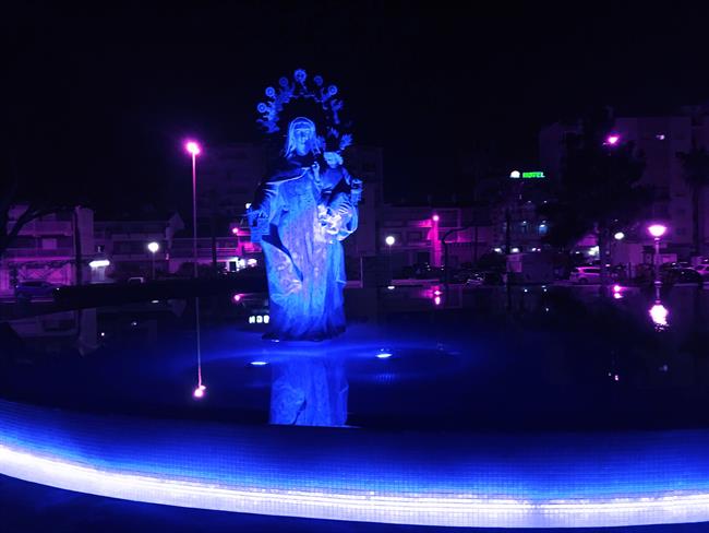 Np Torre Del Mar Iluminará De Azul La Fuente De La Virgen Del Carmen Para Celebr | AYUNTAMIENTO DE VÉLEZ-MÁLAGA - Archivo ep np torremar iluminara de azulfuentela virgencarmencelebr