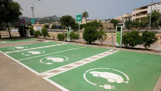 ep nuevos puntos de recarga electrica para vehiculos en pollena