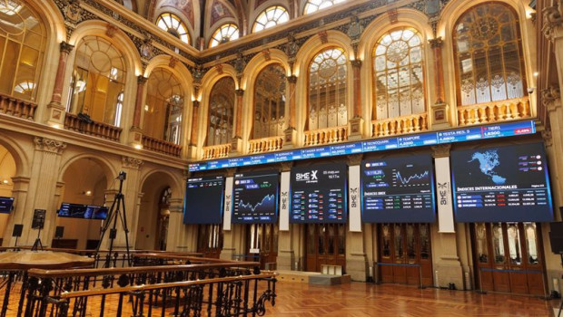 ep paneles del ibex 35 en el palacio de la bolsa a 5 de mayo de 2023 en madrid espana