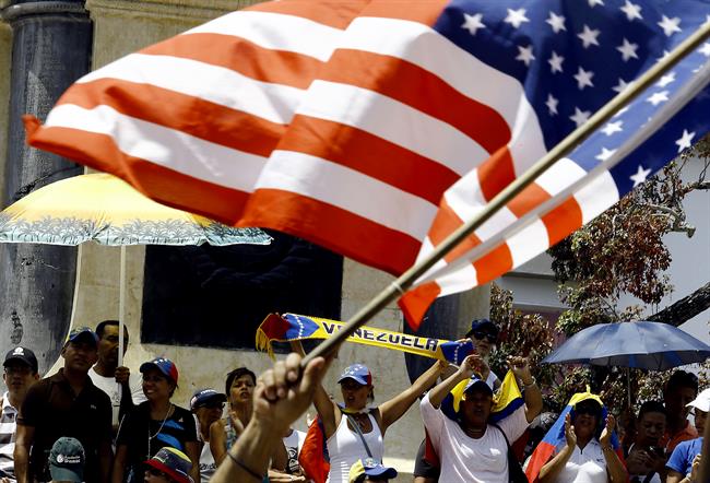 Political crisis in Venezuela | Juan Carlos Hernandez/ZUMA Wire/ DPA ep political crisis in venezuela 20190306032803