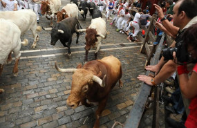 ep primero encierrolos sanfermines protagonizadotorospuertosan lorenzo