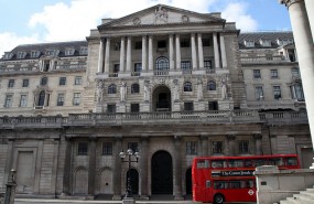 Bank of England by Alex Guibord (Flickr)