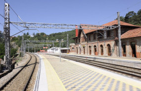 ep archivo   andenes estacion de cercanias de cercedilla