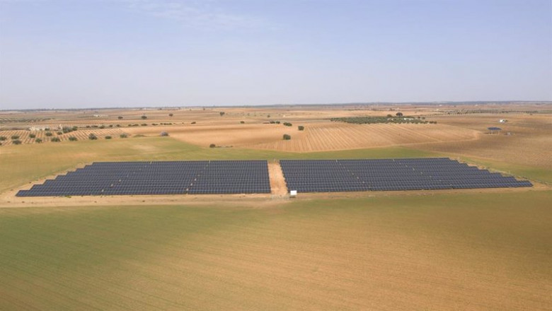Archivo - EiDF cierra con el fondo IKAV un acuerdo de 13 millones para financiar 30 proyectos de generación | EIDF SOLAR - Archivo ep archivo eidf cierra con el fondo ikav un acuerdo de 13 millones para financiar 30 proyectos de