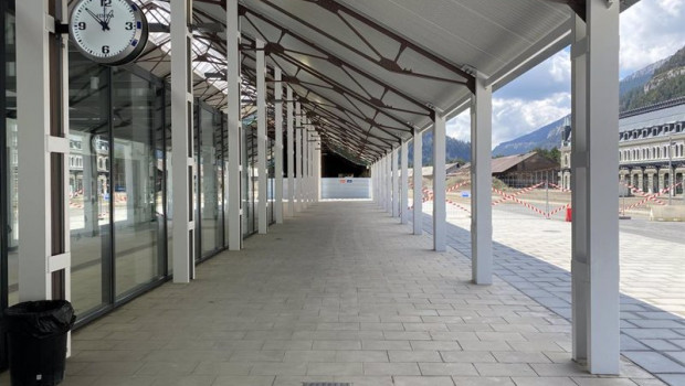 ep archivo   exteriores de la nueva estacion de ferrocarril de canfranc