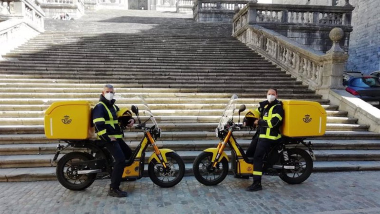 ep archivo motos electricas de correos ep archivo motos electricas de correos