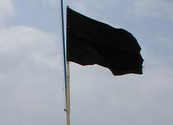 Bandera negra en una de las playas de Melilla | EUROPA PRESS/112 ep bandera negraunalas playasmelilla