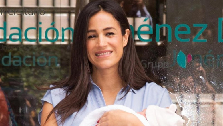 Begona Villacís recibe el alta tras dar a luz a su tercera hija, Inés | ANTONIO GUTIERREZ ep begona villacis recibealtadarluzsu tercera hija ines