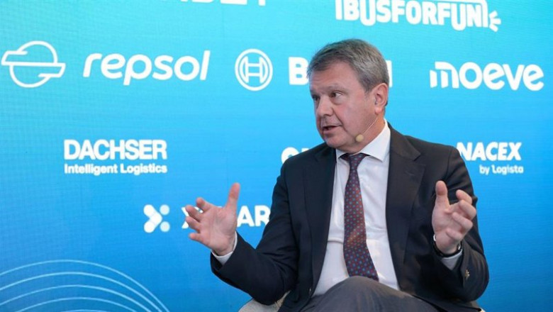 El secretario de Estado de Transportes y Movilidad Sostenible, José Antonio Santano, durante su participación en la 'Summit 2026: Impulsando la Movilidad Sostenible desde las Empresas' | EMPRESAS POR LA MOVILIDAD SOSTENIBLE ep el secretario de estado de transportes y movilidad sostenible jose antonio santano durante su