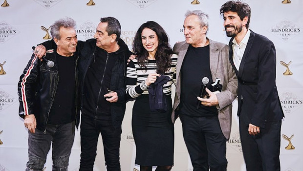 ep hombres g reciben el premio yago de honor