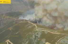 ep incendios- medio ambiente envia 10 medios aereosincendio forestal declarado
