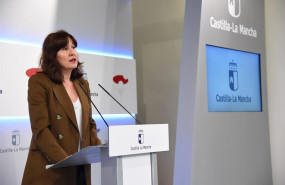 ep la portavoz y consejera de igualdad del gobierno de c-lm blanca fernandez en rueda de prensa