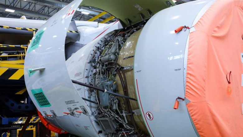 ep una parte de avion durante labores de mantenimiento en la planta de airbus en getafe ep una parte de avion durante labores de mantenimiento en la planta de airbus en getafe