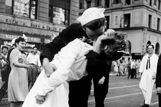 enfermera marine beso times square