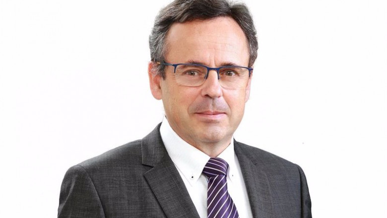 ep alain raposo nuevo vicepresidente ejecutivo de la unidad de sistemas de propulsion de hyundai