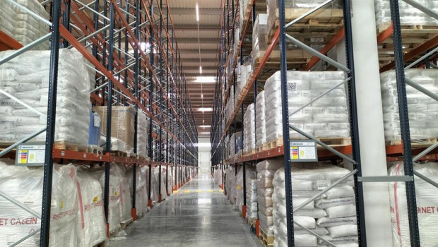 ep archivo   centro logistico para el almacenamiento de envios