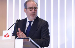 ep archivo   el consejero delegado de la entidad financiera hector grisi durante una rueda de prensa