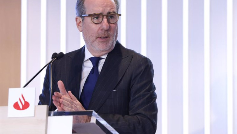 El consejero delegado de la entidad financiera, Héctor Grisi | Marta Fernández Jara - Europa Press - Archivo ep archivo el consejero delegado de la entidad financiera hector grisi durante una rueda de prensa