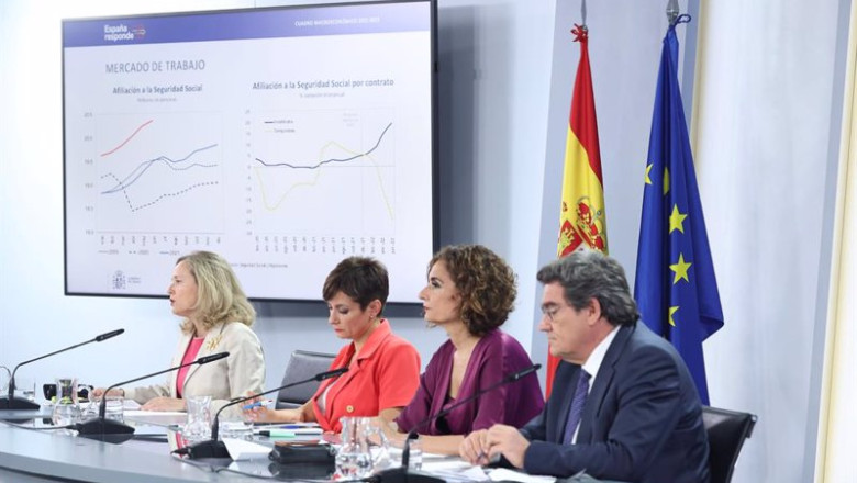 ep archivo i d la vicepresidenta primera y ministra de asuntos economicos y transformacion digital ep archivo i d la vicepresidenta primera y ministra de asuntos economicos y transformacion digital