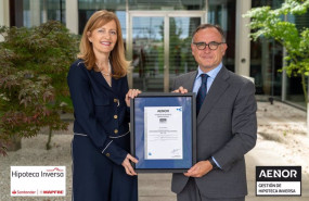 ep archivo   la gestion de la hipoteca inversa de santander y mapfre recibe la certificacion de