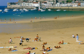 ep archivo   playa de la concha pais vasco